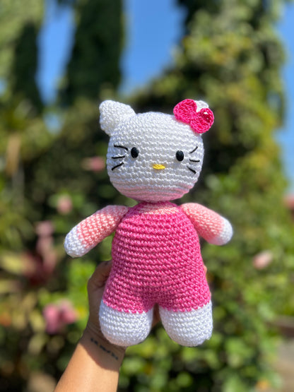 Hello Kitty - Crochet